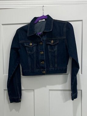 zeagoo Dark Blue Denim Jacket with Contrast Stitching